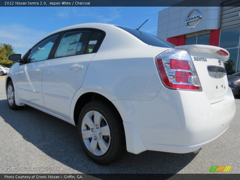 Aspen White / Charcoal 2012 Nissan Sentra 2.0