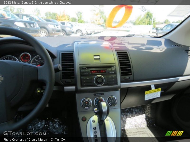 Aspen White / Charcoal 2012 Nissan Sentra 2.0