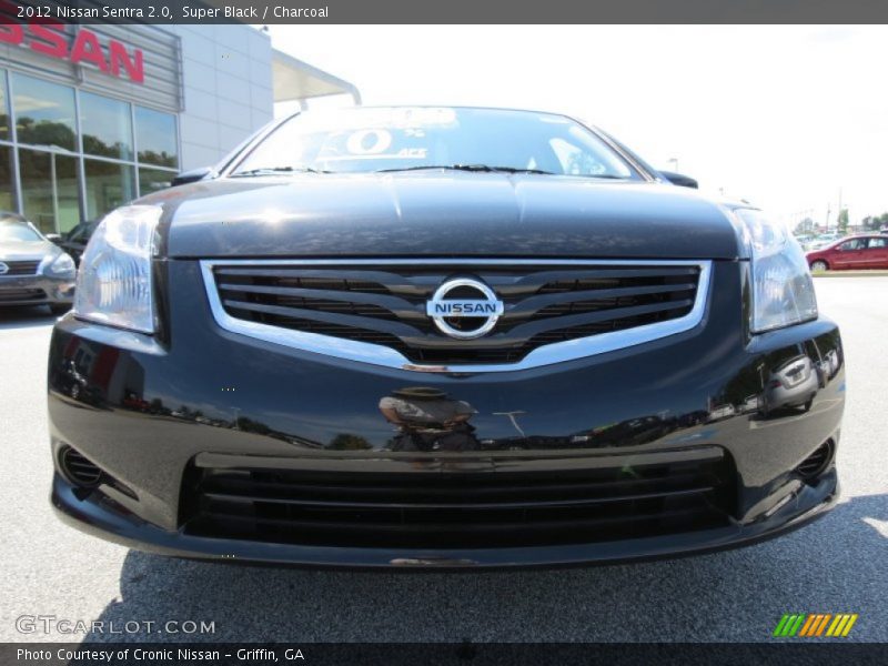 Super Black / Charcoal 2012 Nissan Sentra 2.0