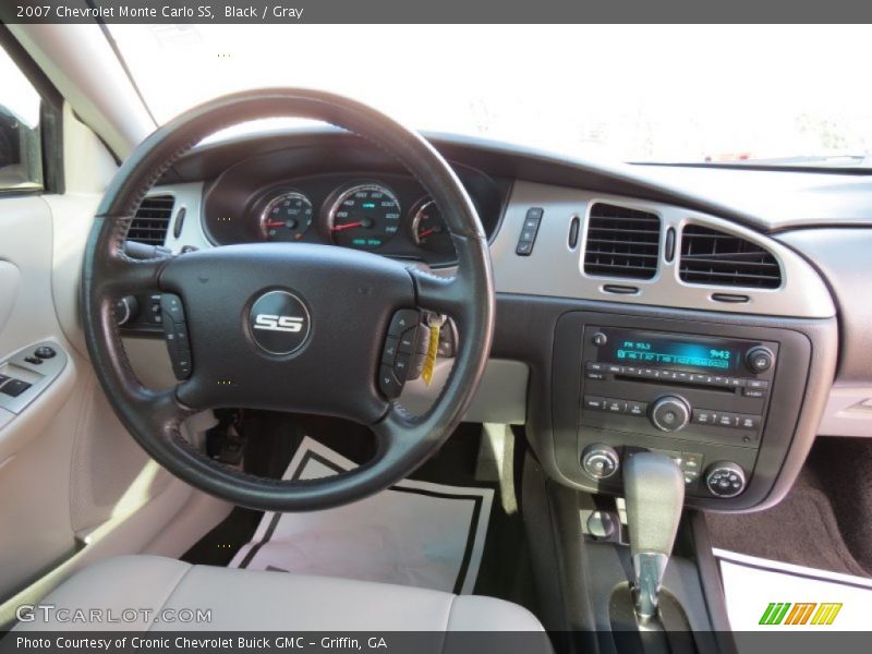Dashboard of 2007 Monte Carlo SS