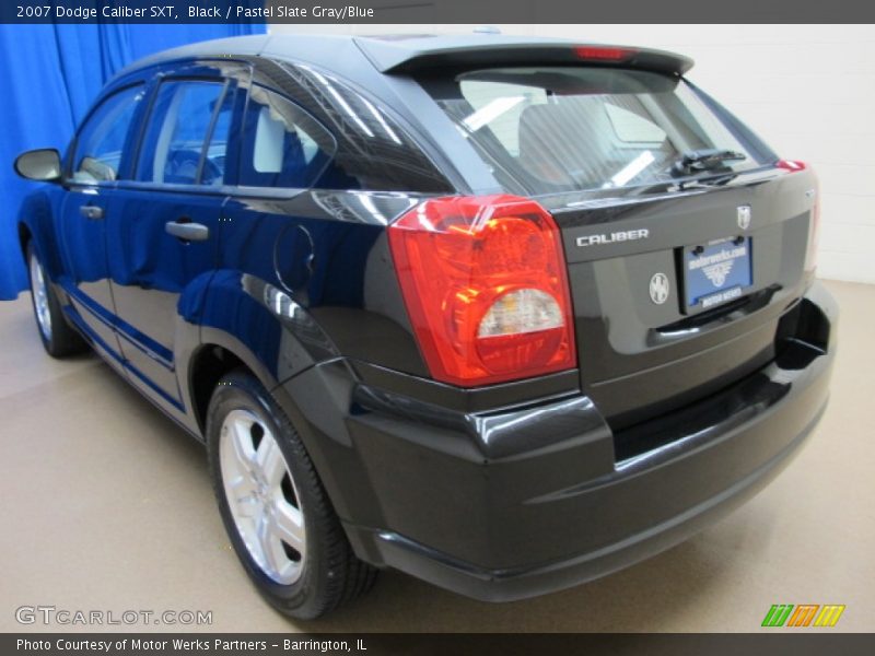 Black / Pastel Slate Gray/Blue 2007 Dodge Caliber SXT