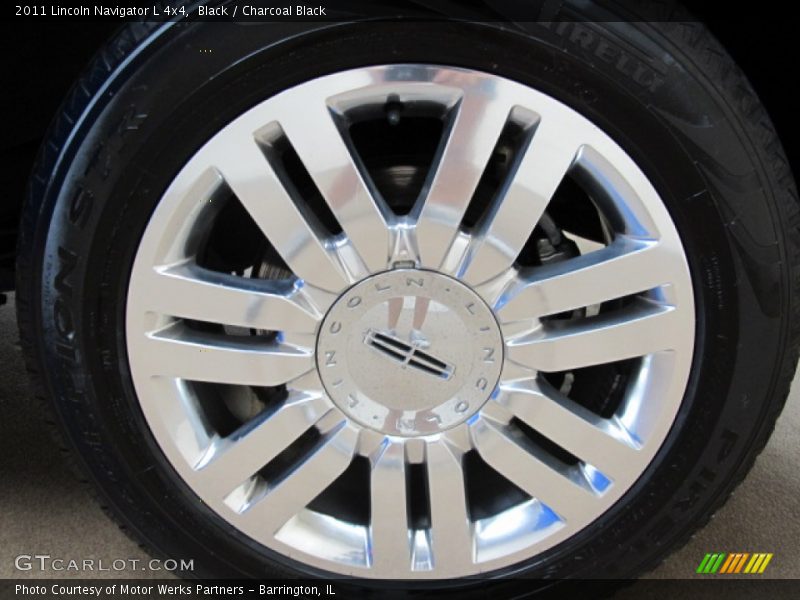 Black / Charcoal Black 2011 Lincoln Navigator L 4x4