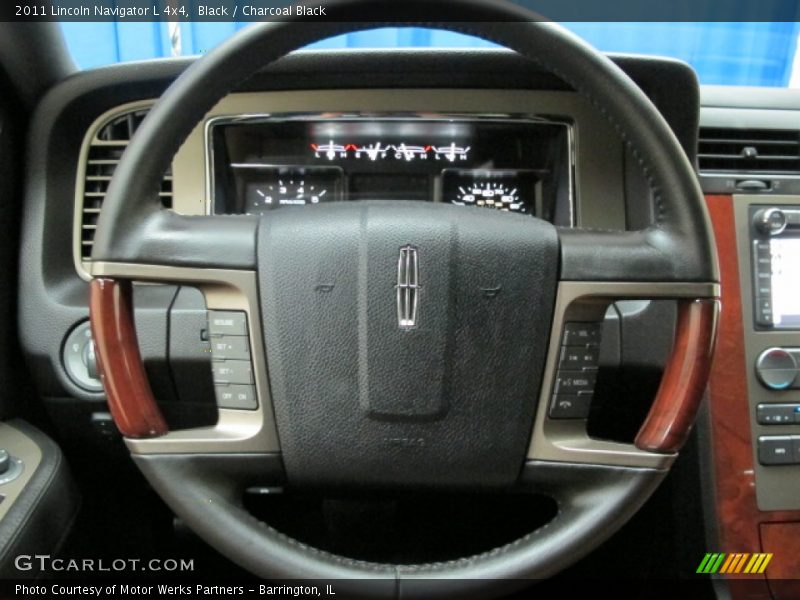 Black / Charcoal Black 2011 Lincoln Navigator L 4x4