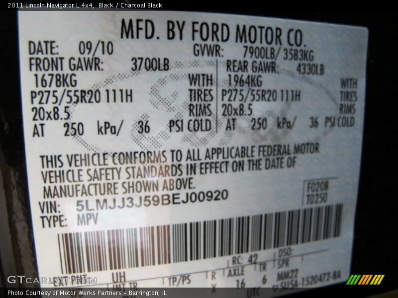 Black / Charcoal Black 2011 Lincoln Navigator L 4x4