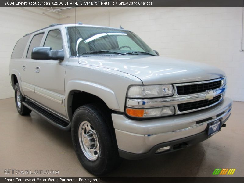 Silver Birch Metallic / Gray/Dark Charcoal 2004 Chevrolet Suburban K2500 LT 4x4