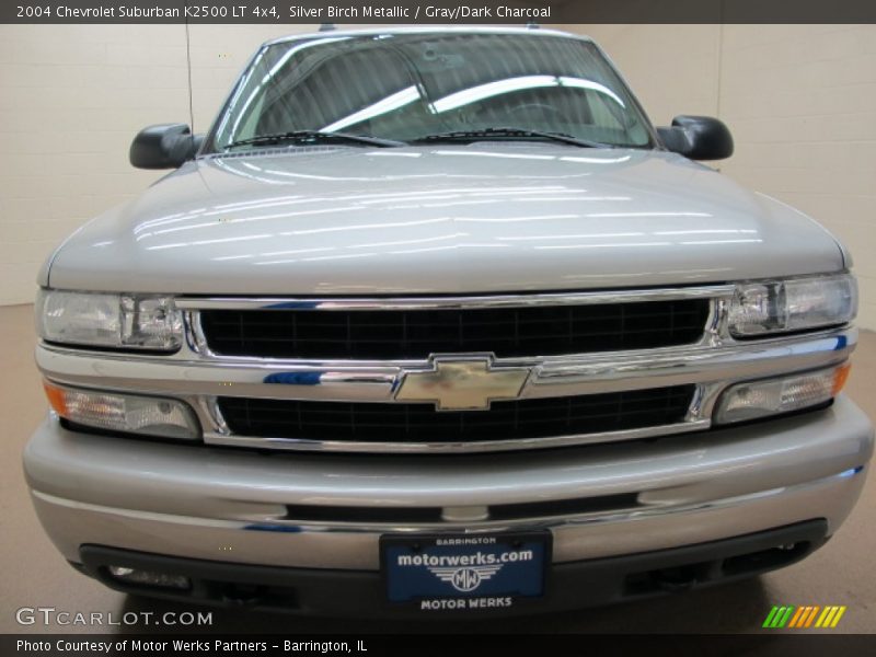 Silver Birch Metallic / Gray/Dark Charcoal 2004 Chevrolet Suburban K2500 LT 4x4