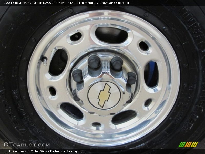Silver Birch Metallic / Gray/Dark Charcoal 2004 Chevrolet Suburban K2500 LT 4x4