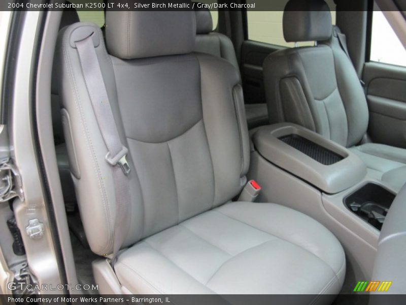 Silver Birch Metallic / Gray/Dark Charcoal 2004 Chevrolet Suburban K2500 LT 4x4
