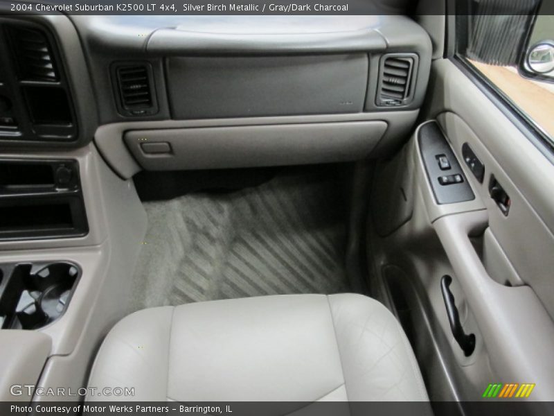 Silver Birch Metallic / Gray/Dark Charcoal 2004 Chevrolet Suburban K2500 LT 4x4