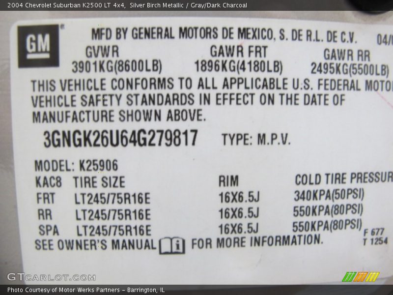 Silver Birch Metallic / Gray/Dark Charcoal 2004 Chevrolet Suburban K2500 LT 4x4