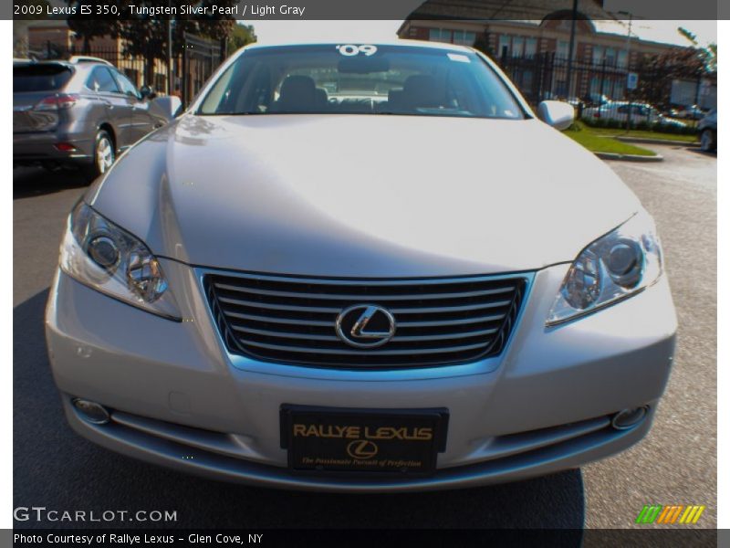 Tungsten Silver Pearl / Light Gray 2009 Lexus ES 350