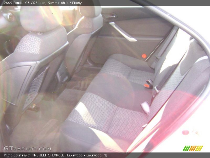 Summit White / Ebony 2009 Pontiac G6 V6 Sedan