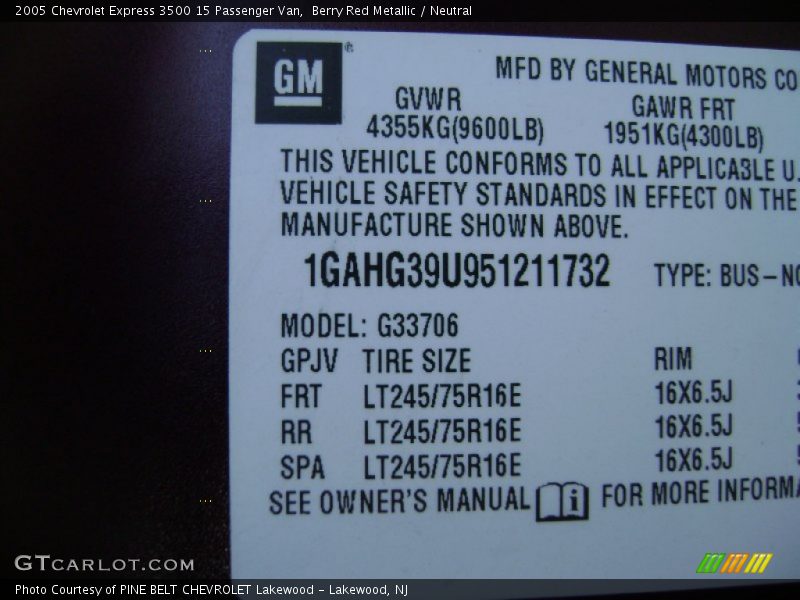 Berry Red Metallic / Neutral 2005 Chevrolet Express 3500 15 Passenger Van