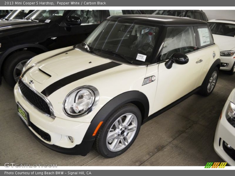 Pepper White / Carbon Black 2013 Mini Cooper S Hardtop