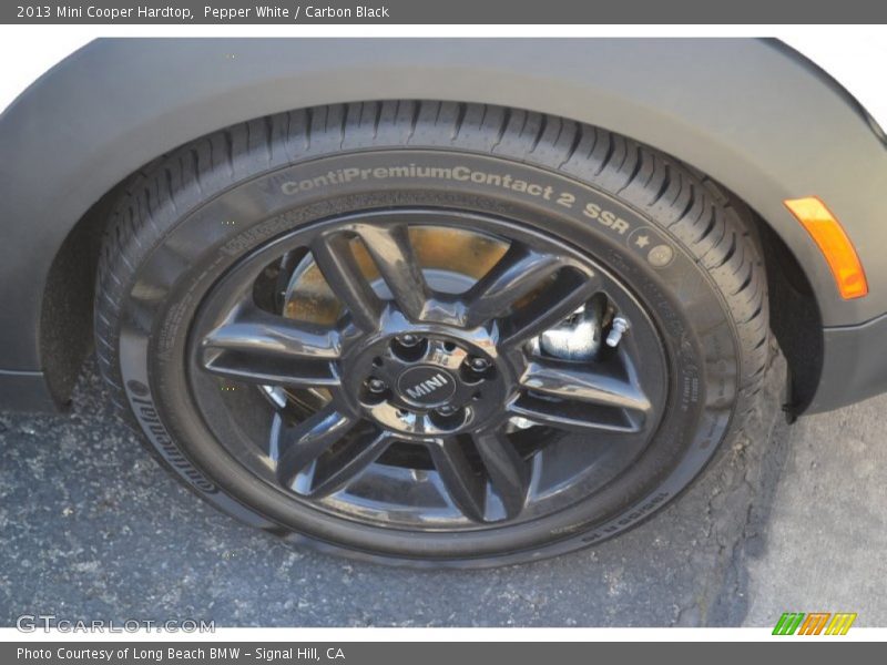 Pepper White / Carbon Black 2013 Mini Cooper Hardtop