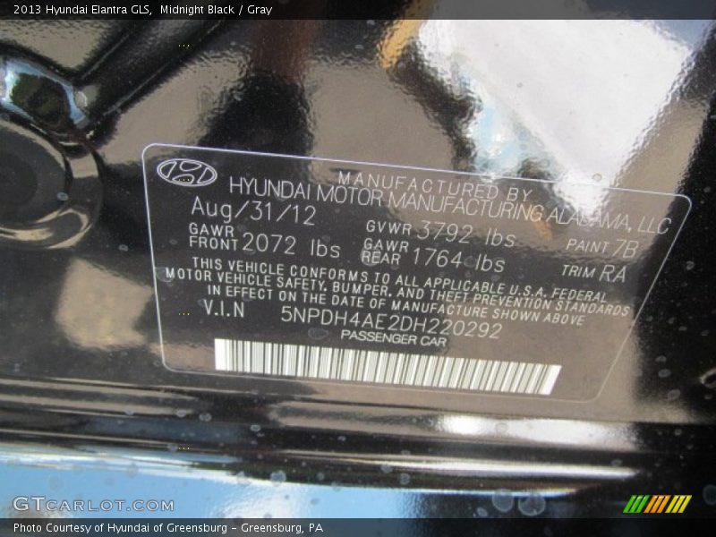 Midnight Black / Gray 2013 Hyundai Elantra GLS