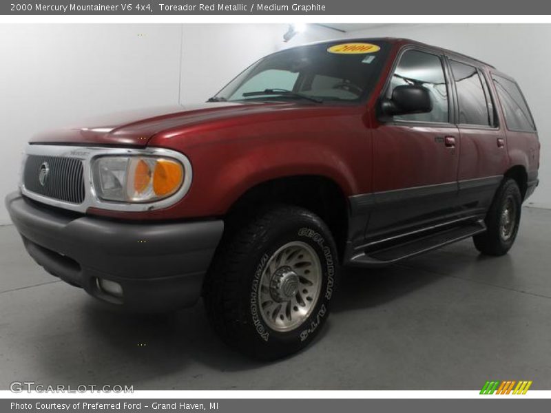Toreador Red Metallic / Medium Graphite 2000 Mercury Mountaineer V6 4x4