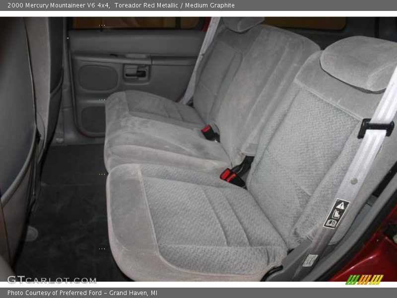 Toreador Red Metallic / Medium Graphite 2000 Mercury Mountaineer V6 4x4