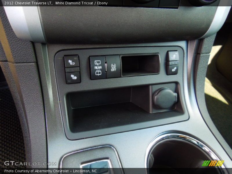 White Diamond Tricoat / Ebony 2012 Chevrolet Traverse LT