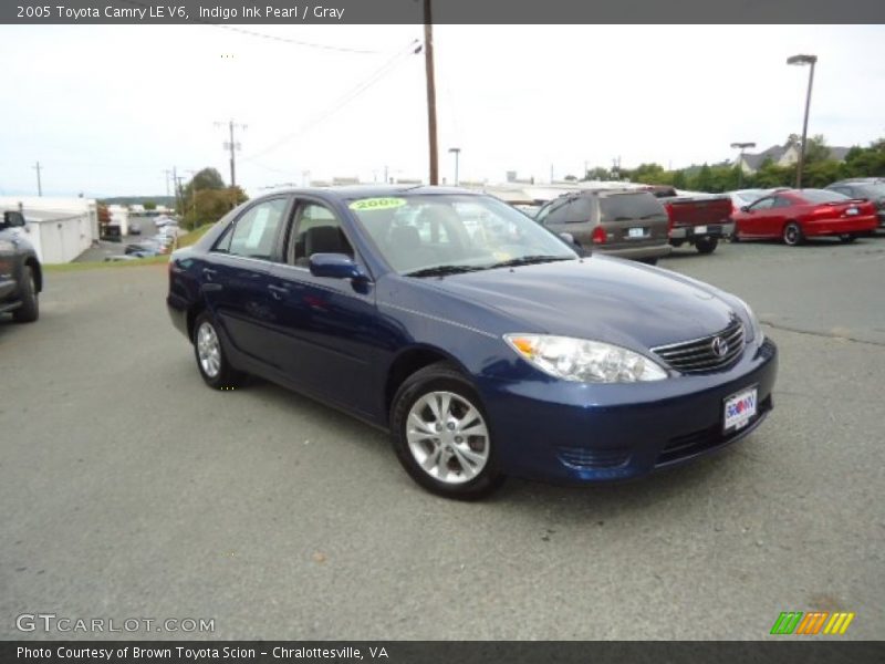 Indigo Ink Pearl / Gray 2005 Toyota Camry LE V6