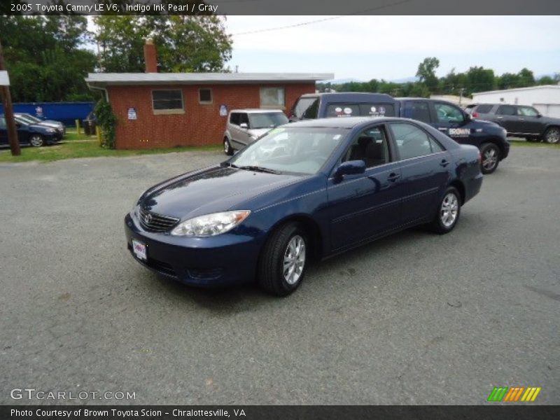 Indigo Ink Pearl / Gray 2005 Toyota Camry LE V6