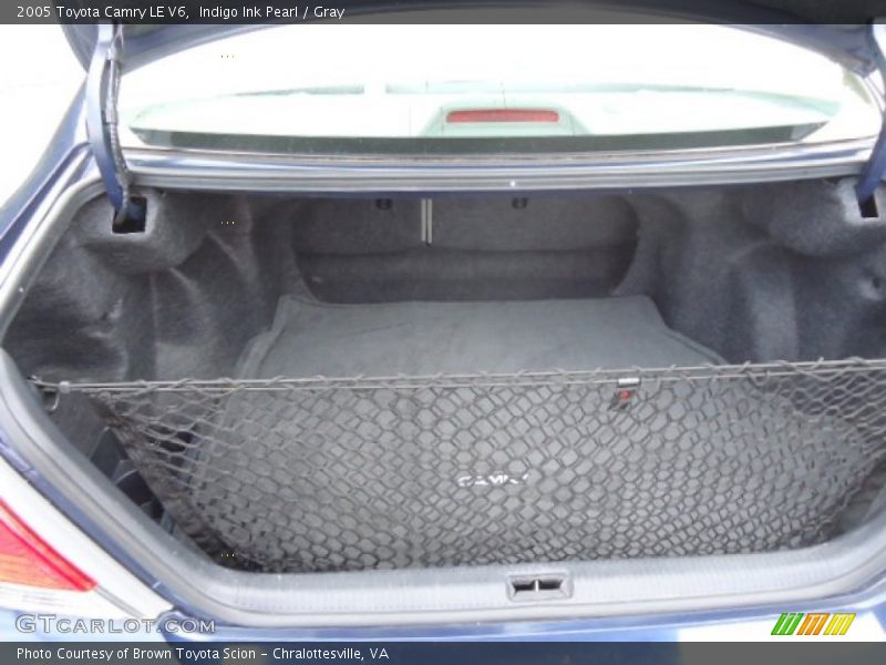 Indigo Ink Pearl / Gray 2005 Toyota Camry LE V6