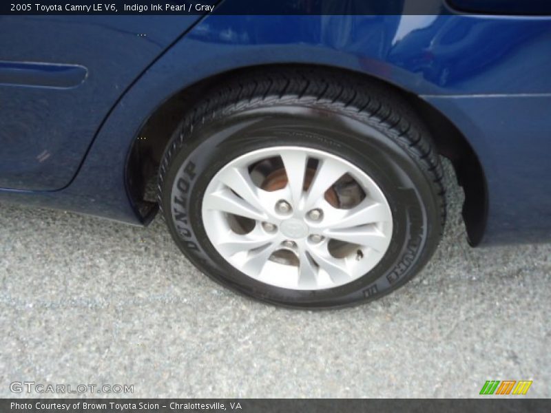 Indigo Ink Pearl / Gray 2005 Toyota Camry LE V6