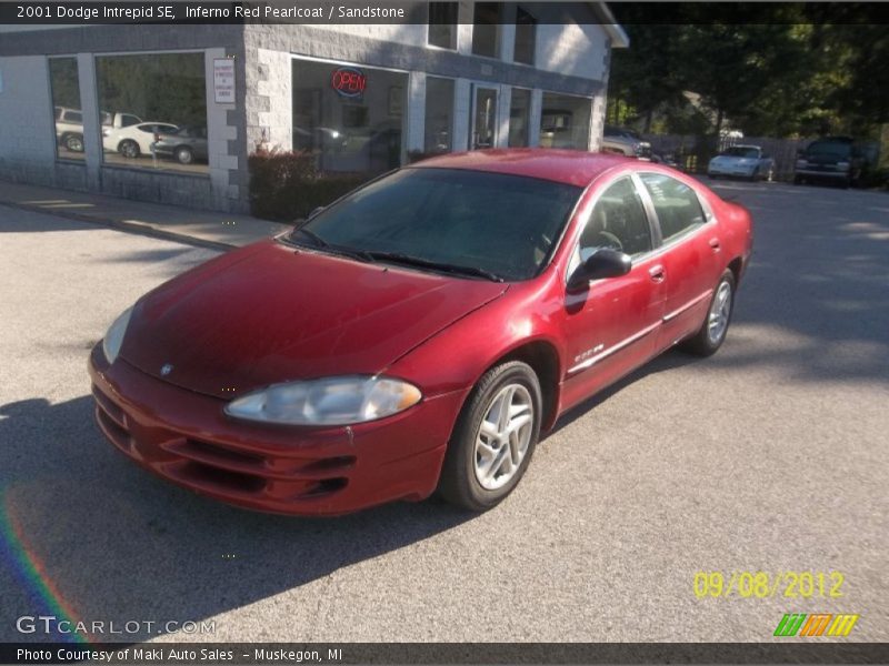 Inferno Red Pearlcoat / Sandstone 2001 Dodge Intrepid SE