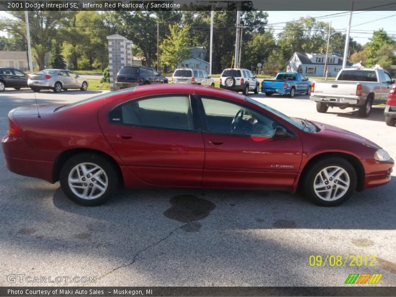 Inferno Red Pearlcoat / Sandstone 2001 Dodge Intrepid SE