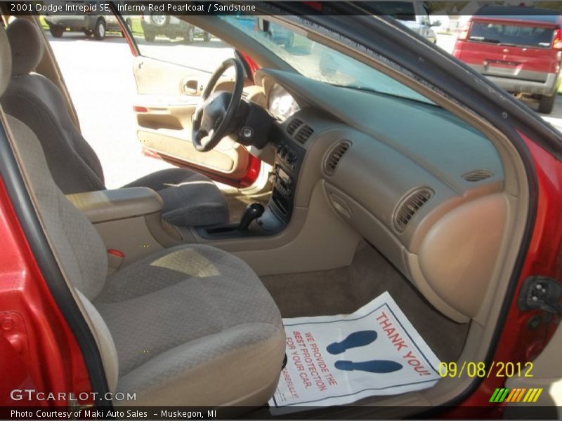 Inferno Red Pearlcoat / Sandstone 2001 Dodge Intrepid SE