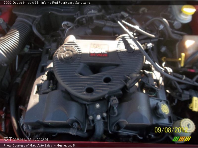 Inferno Red Pearlcoat / Sandstone 2001 Dodge Intrepid SE