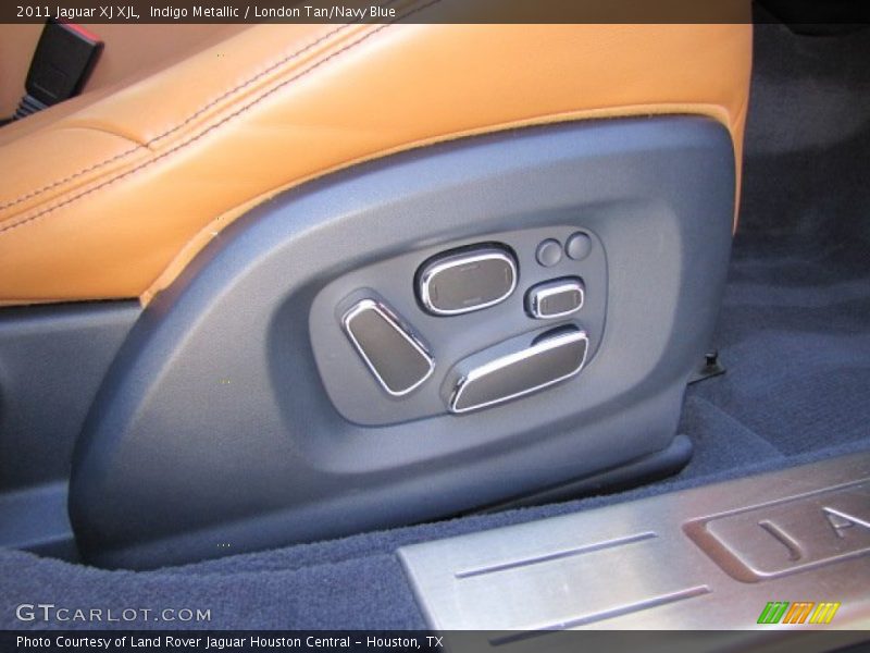 Controls of 2011 XJ XJL