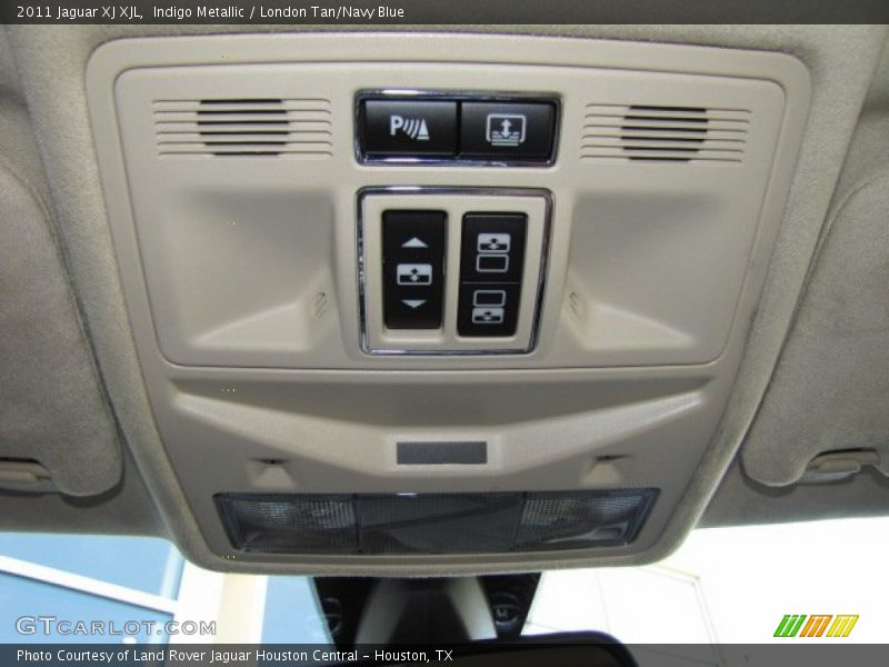 Indigo Metallic / London Tan/Navy Blue 2011 Jaguar XJ XJL