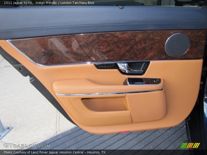 Door Panel of 2011 XJ XJL