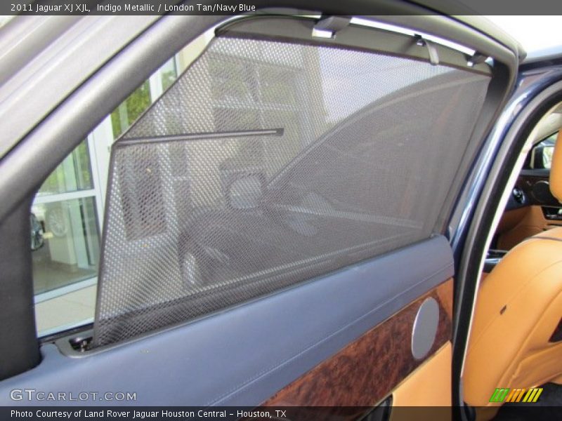 Indigo Metallic / London Tan/Navy Blue 2011 Jaguar XJ XJL