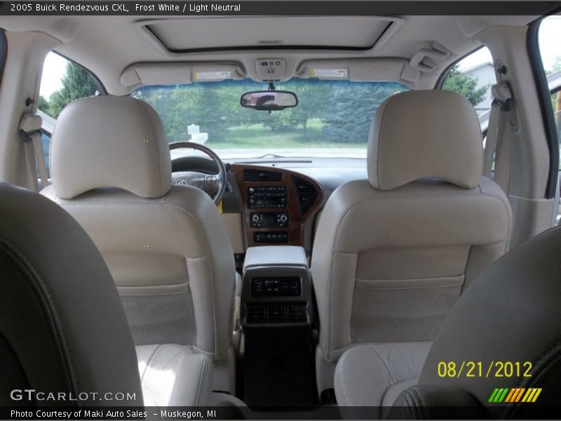Frost White / Light Neutral 2005 Buick Rendezvous CXL