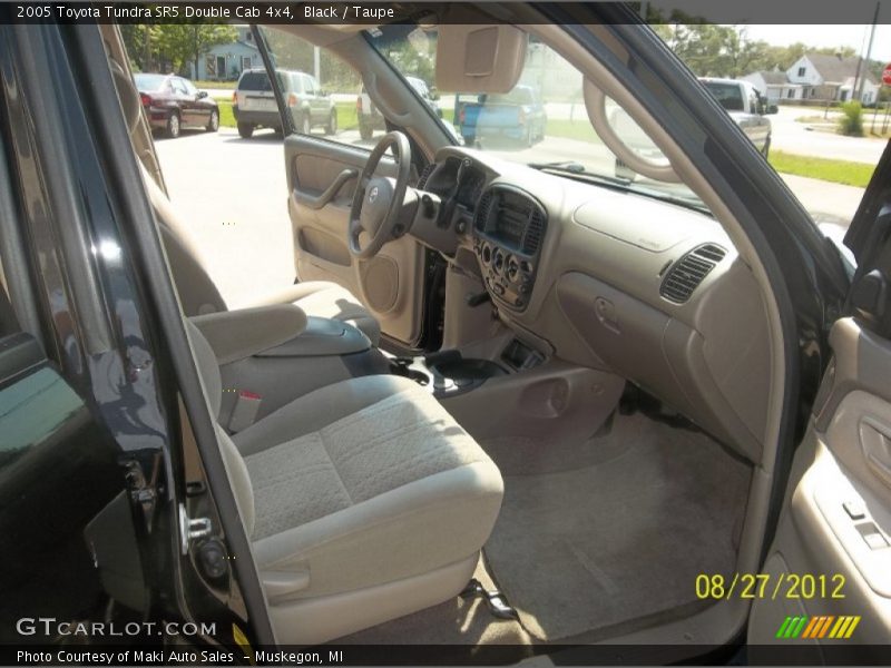 Black / Taupe 2005 Toyota Tundra SR5 Double Cab 4x4