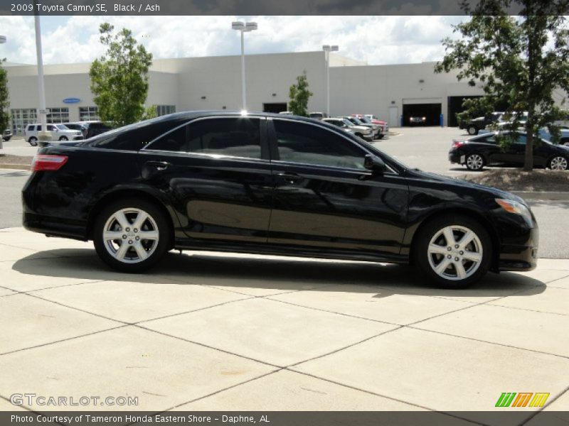 Black / Ash 2009 Toyota Camry SE