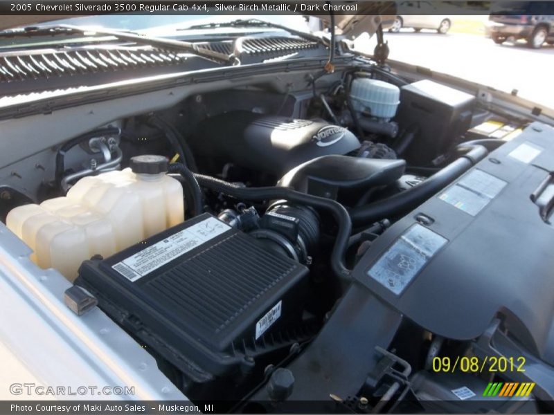 Silver Birch Metallic / Dark Charcoal 2005 Chevrolet Silverado 3500 Regular Cab 4x4