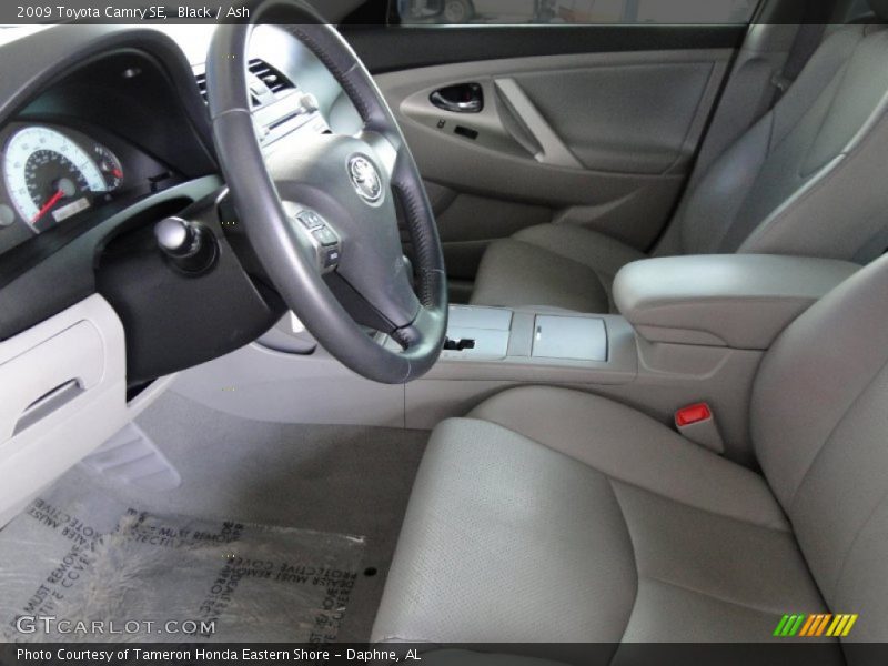  2009 Camry SE Ash Interior