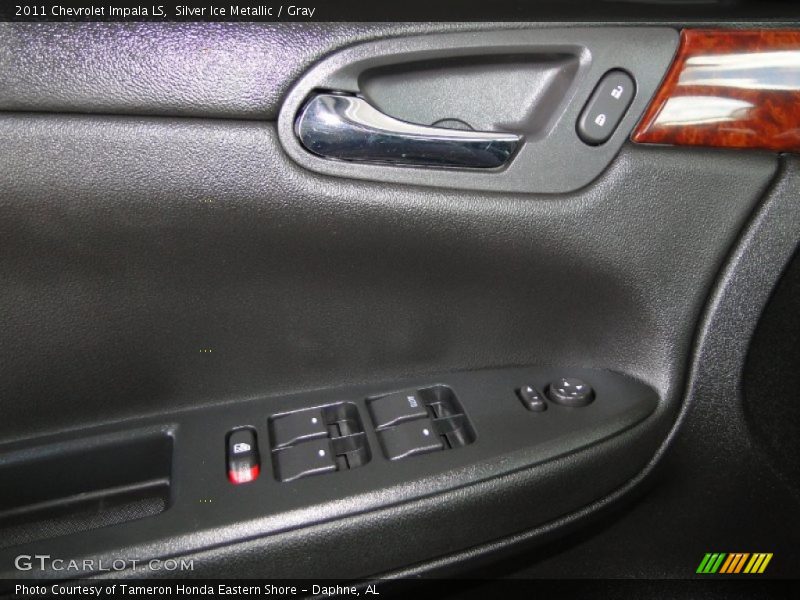 Silver Ice Metallic / Gray 2011 Chevrolet Impala LS