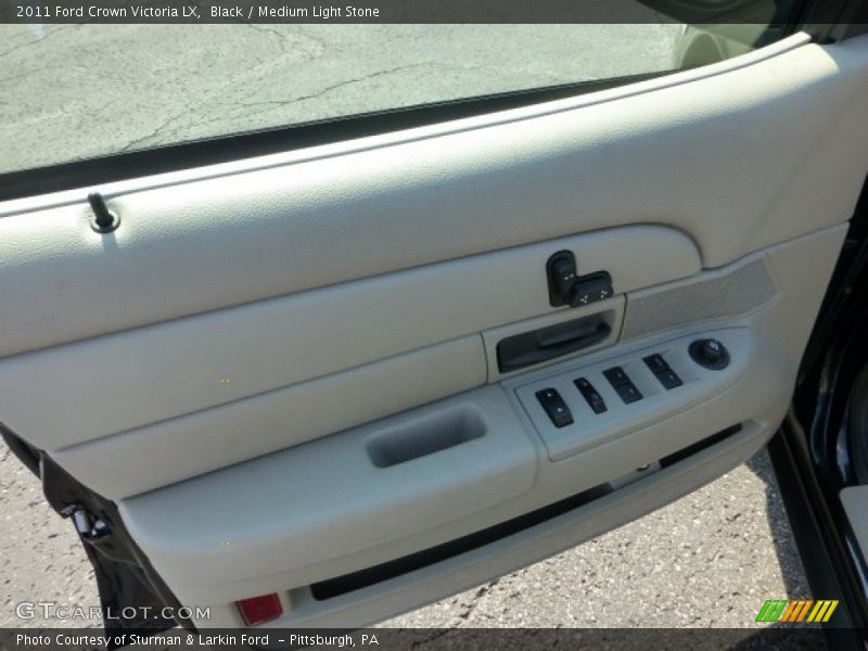 Black / Medium Light Stone 2011 Ford Crown Victoria LX