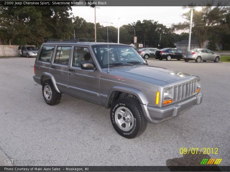 Silverstone Metallic / Agate Black 2000 Jeep Cherokee Sport