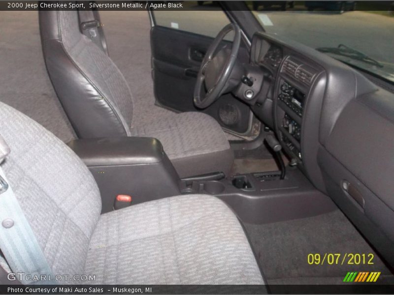 Silverstone Metallic / Agate Black 2000 Jeep Cherokee Sport