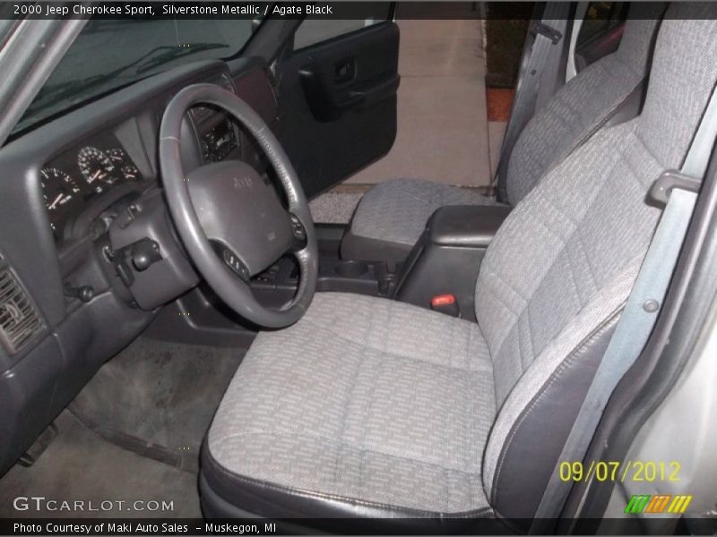 Silverstone Metallic / Agate Black 2000 Jeep Cherokee Sport
