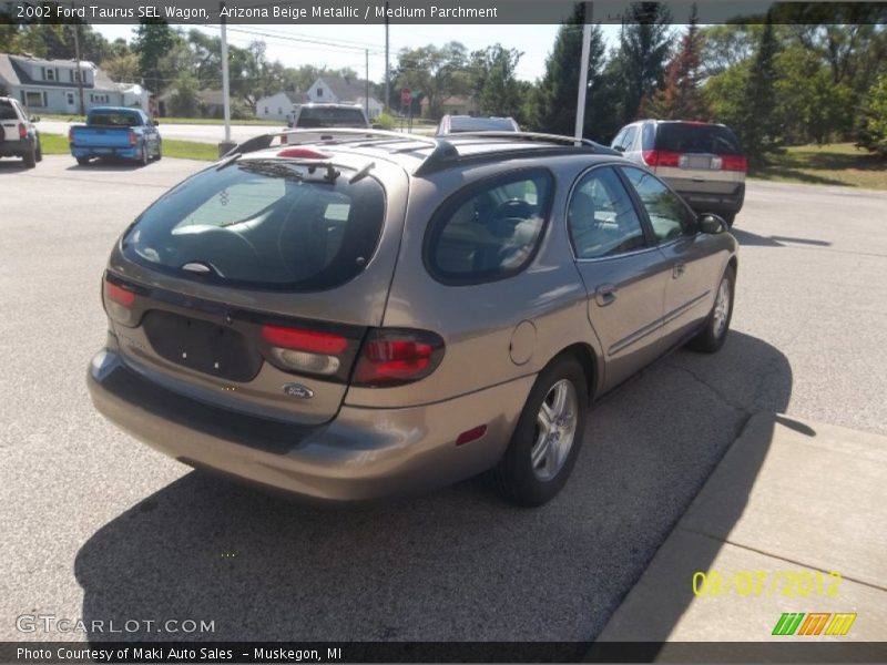 Arizona Beige Metallic / Medium Parchment 2002 Ford Taurus SEL Wagon