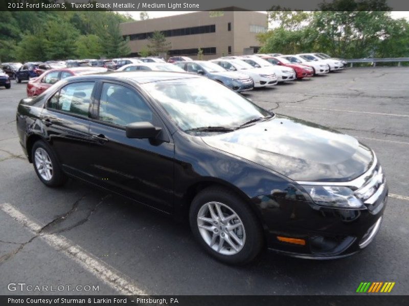 Tuxedo Black Metallic / Medium Light Stone 2012 Ford Fusion S