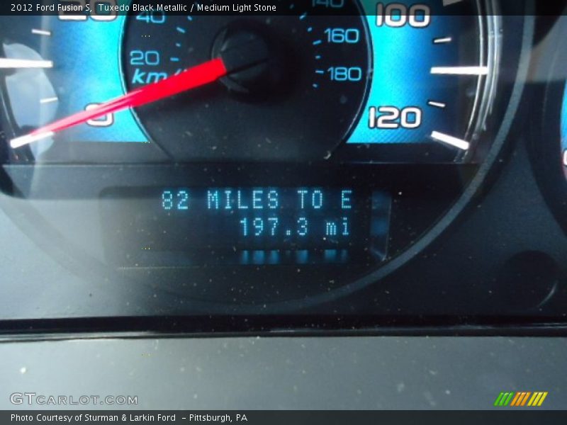 Tuxedo Black Metallic / Medium Light Stone 2012 Ford Fusion S
