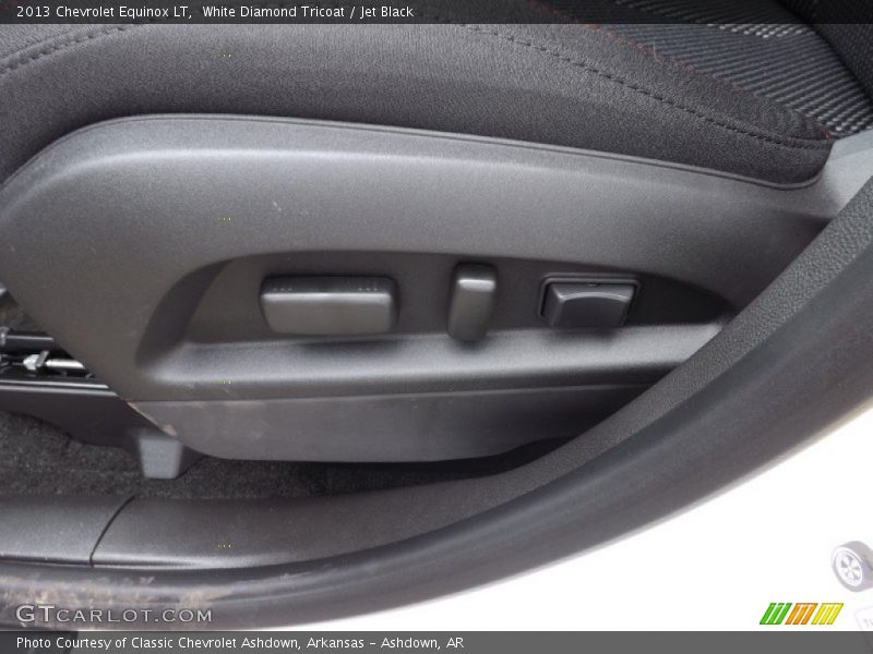 White Diamond Tricoat / Jet Black 2013 Chevrolet Equinox LT