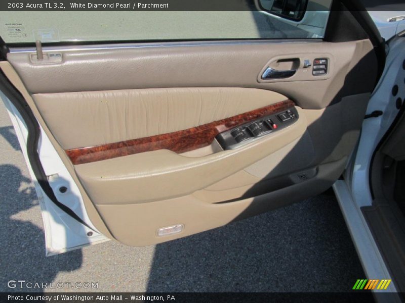 White Diamond Pearl / Parchment 2003 Acura TL 3.2